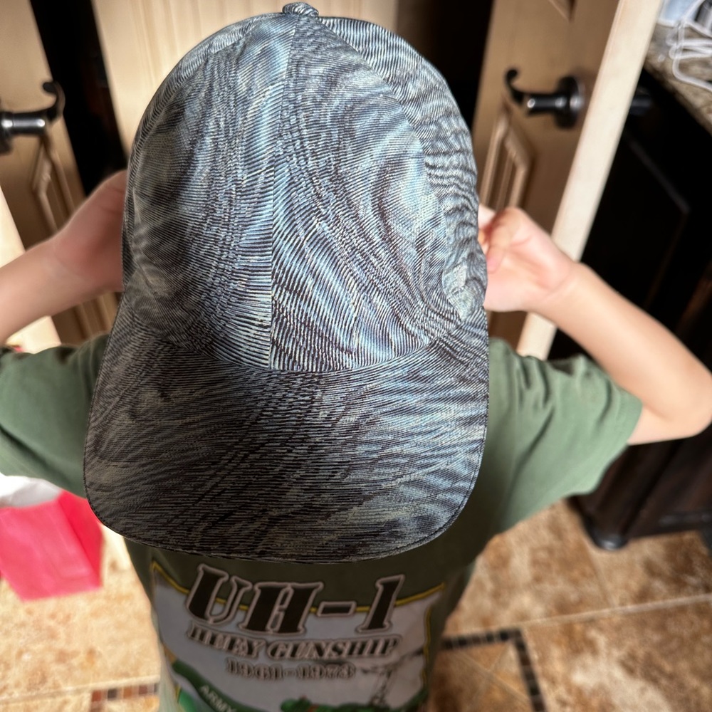Fast and free run hat w